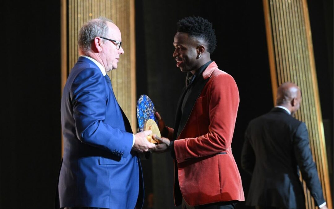 Vinicius Junior lauréat du « Prix Socrates » à la cérémonie du Ballon d’Or 2023