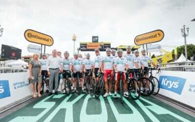 Peace and Sport and the Tour de France organized the ‘Ride for Peace’ parade during the final stage of the Tour de France 2024